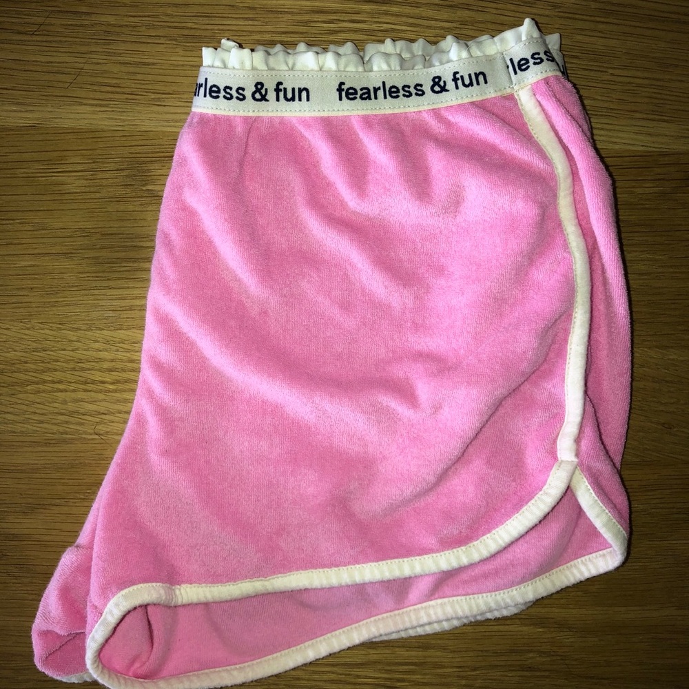 Aerie pink shorts